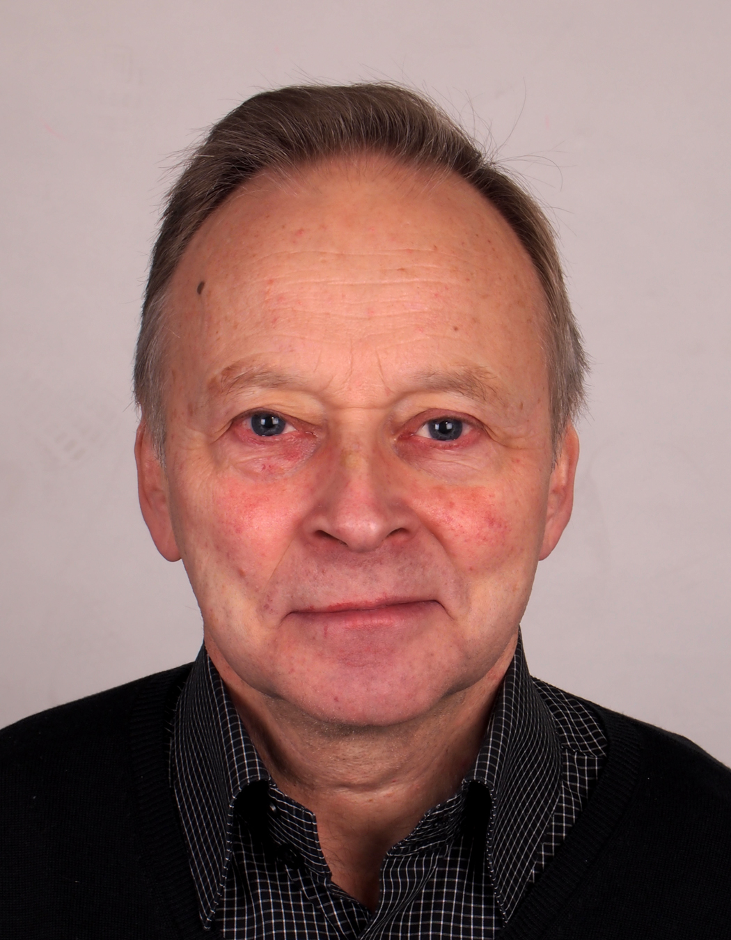 Tidligere direktør i AKBC, Poul Gunner Sørensen, er død, 75 år gammel.